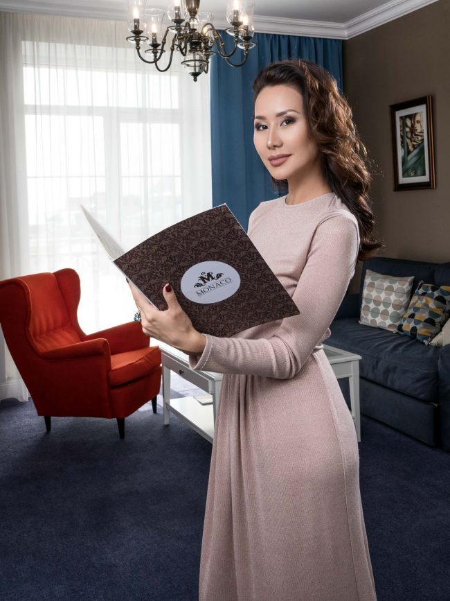 Dinara Satzhan in the advertisement of the hotel Monaco